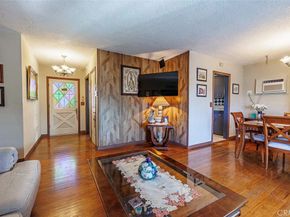 605 N La Reina, Anaheim CA 92801