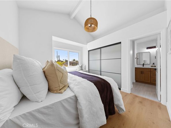 204 Lincoln Ave, Huntington Beach CA 92648