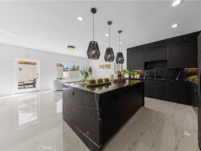 204 Lincoln Ave, Huntington Beach CA 92648