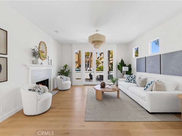 204 Lincoln Ave, Huntington Beach CA 92648