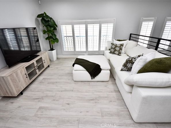 26 Santa Catalina Aisle, Irvine CA 92606