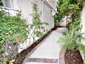 26 Santa Catalina Aisle, Irvine CA 92606