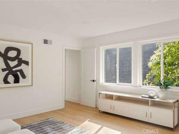 1585 Miramar, Newport Beach CA 92661