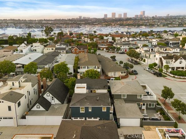 1585 Miramar, Newport Beach CA 92661