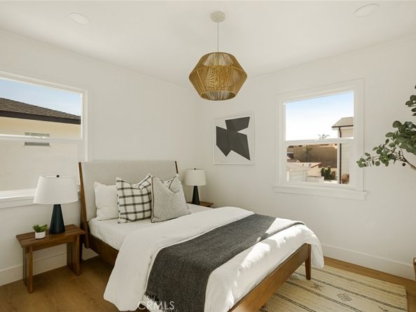 1585 Miramar, Newport Beach CA 92661