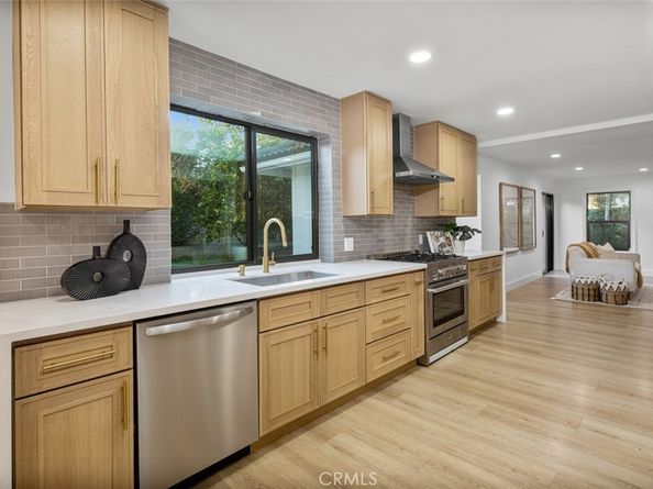21621 Kaneohe Lane, Huntington Beach CA 92646