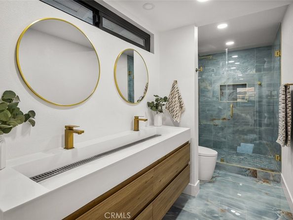 21621 Kaneohe Lane, Huntington Beach CA 92646