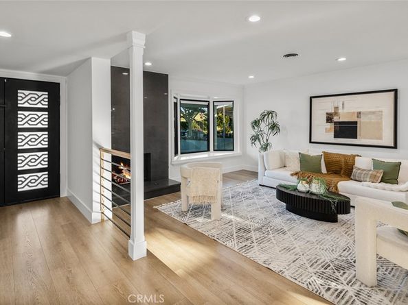 21621 Kaneohe Lane, Huntington Beach CA 92646