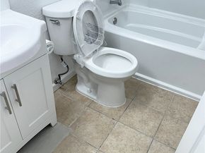 1327 N Ross, Santa Ana CA 92706