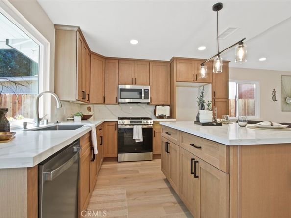 2717 Dayna, Santa Ana CA 92705