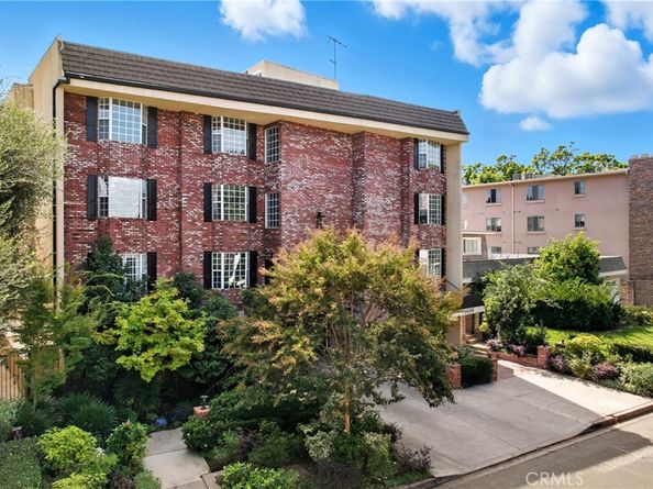 14106 Dickens 302, Sherman Oaks CA 91423