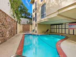 14106 Dickens 302, Sherman Oaks CA 91423