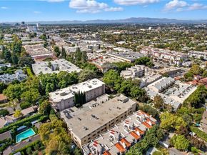 14106 Dickens 302, Sherman Oaks CA 91423