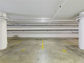 14106 Dickens 302, Sherman Oaks CA 91423