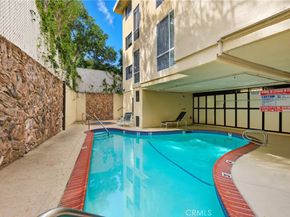 14106 Dickens 302, Sherman Oaks CA 91423