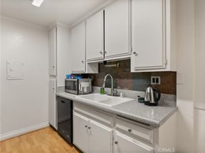 1030 W Macarthur 93, Santa Ana CA 92707