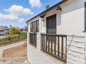 1327 S Burnside, Los Angeles CA 90019