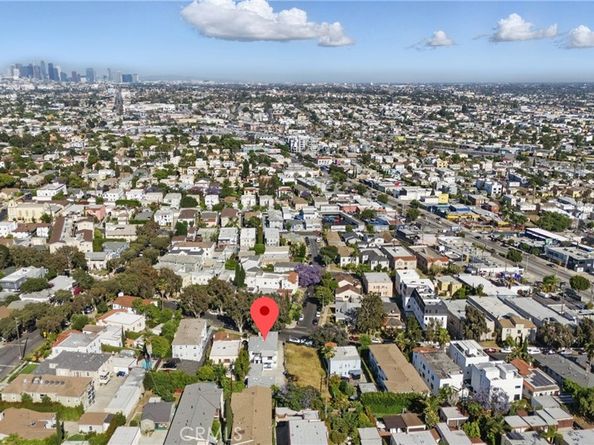 1327 S Burnside, Los Angeles CA 90019