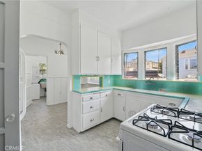 1327 S Burnside, Los Angeles CA 90019