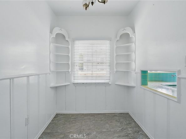 1327 S Burnside, Los Angeles CA 90019