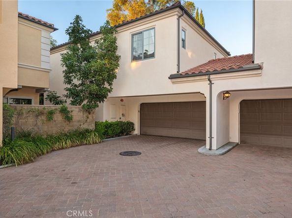 57 Strawberry Grove, Irvine CA 92620