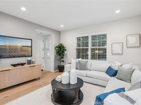 57 Strawberry Grove, Irvine CA 92620