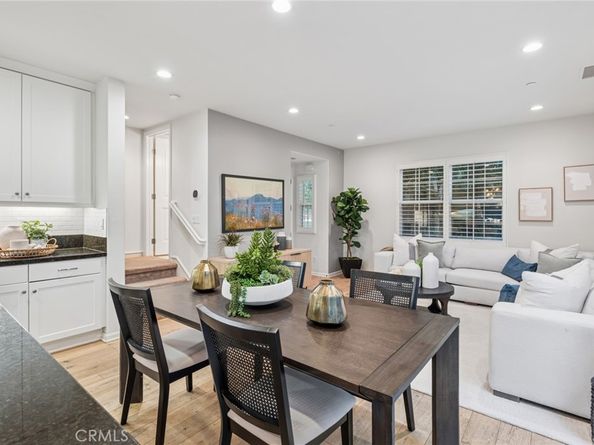 57 Strawberry Grove, Irvine CA 92620