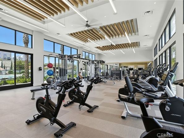 25 Remy Lane, Montebello CA 90640