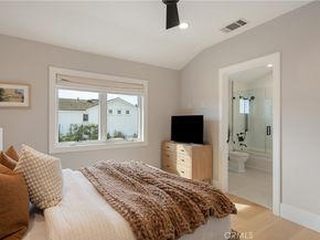 430 Fullerton Avenue, Newport Beach CA 92663