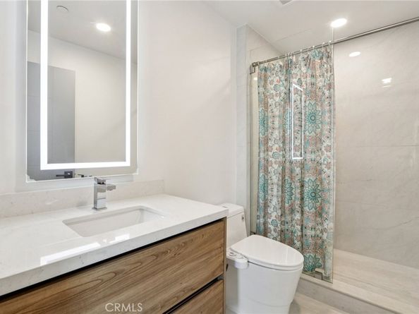 5110 Whitsett Avenue 105, Valley Village CA 91607