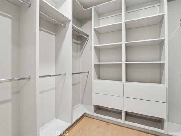 5110 Whitsett Avenue 105, Valley Village CA 91607