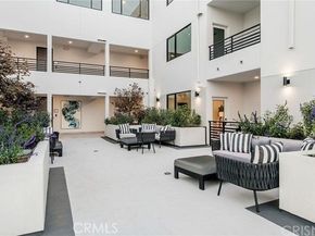 5110 Whitsett Avenue 105, Valley Village CA 91607