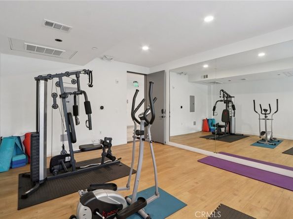 5110 Whitsett Avenue 105, Valley Village CA 91607