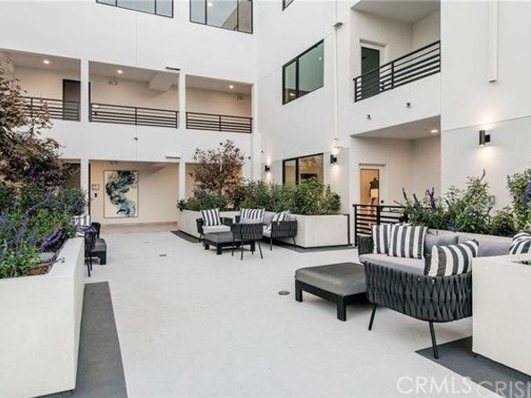 5110 Whitsett Avenue 105, Valley Village CA 91607