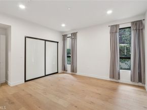 5110 Whitsett Avenue 105, Valley Village CA 91607