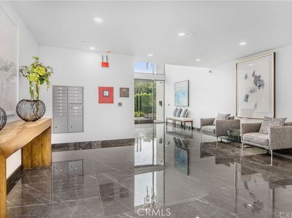 5110 Whitsett Avenue 105, Valley Village CA 91607