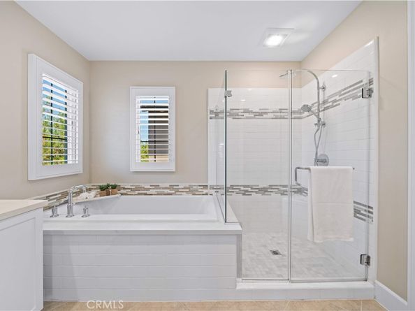 100 Viano, Irvine CA 92602