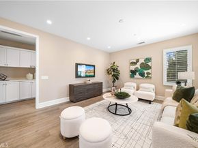 100 Viano, Irvine CA 92602