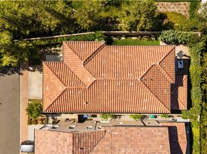 100 Viano, Irvine CA 92602