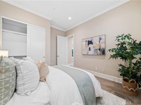 100 Viano, Irvine CA 92602