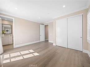 100 Viano, Irvine CA 92602