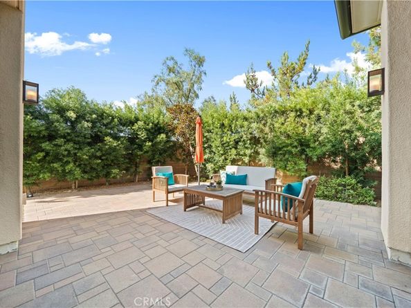 100 Viano, Irvine CA 92602