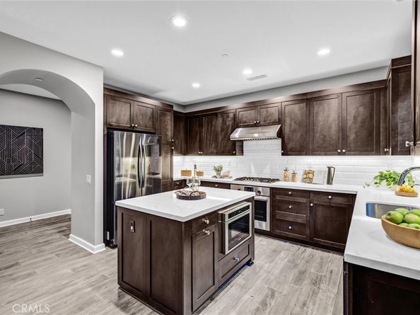 107 Copeland, Irvine CA 92618