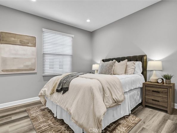 107 Copeland, Irvine CA 92618