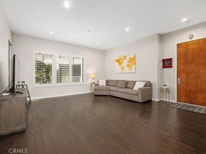 21 Gramercy 202, Irvine CA 92612