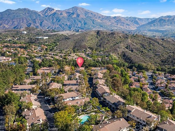 28 Tierra Montanosa, Rancho Santa Margarita CA 92688