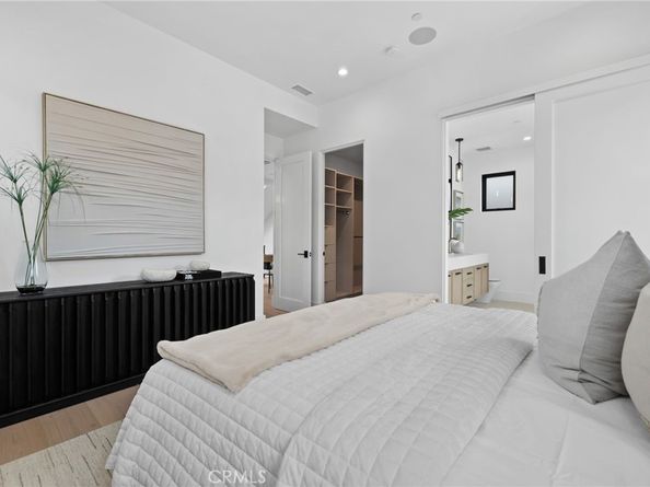 506 1/2 Avocado Avenue, Corona Del Mar CA 92625