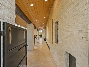 10 White Water Drive, Corona Del Mar CA 92625