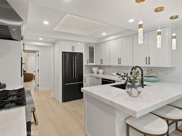10 White Water Drive, Corona Del Mar CA 92625