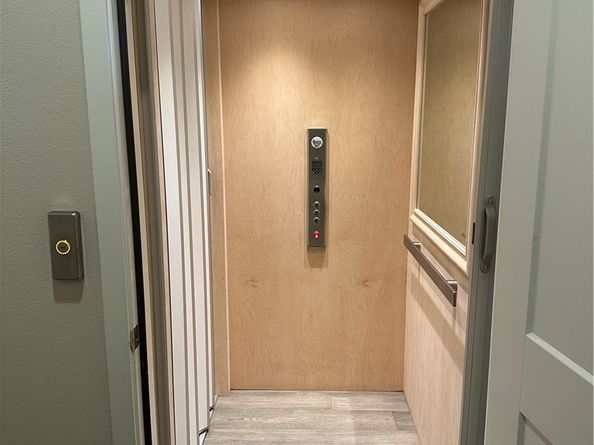 227 Carlow, Irvine CA 92618